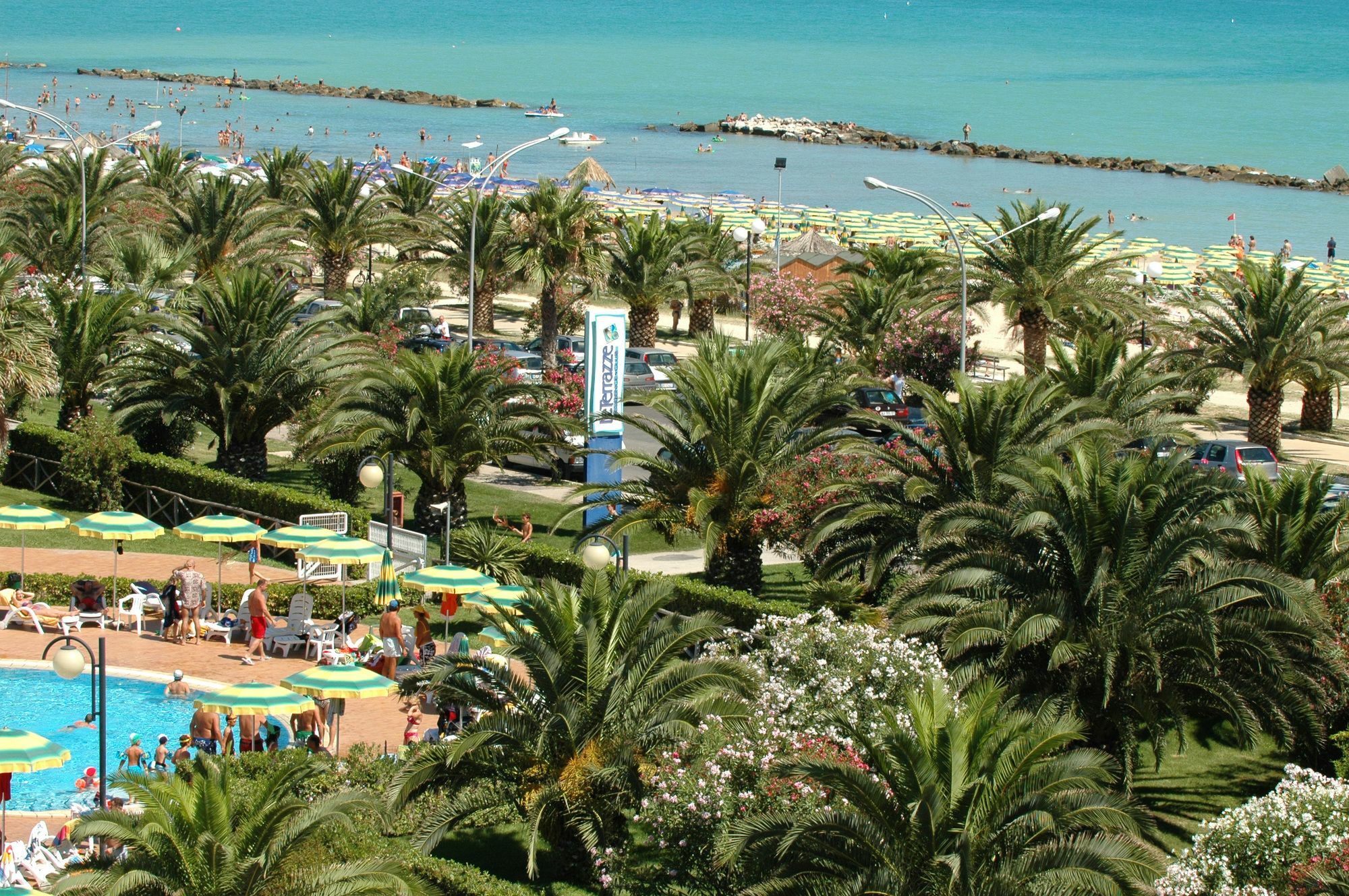Ihr Residence Hotel Le Terrazze Гроттамаре Экстерьер фото